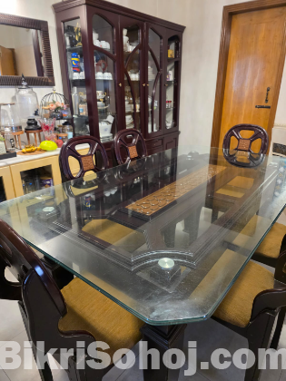 স্টাইলিশ কাস্টমাইজড কাঠের ডাইনিং টেবিল সেট